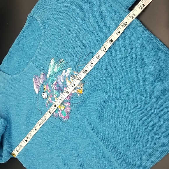 Large Aqua Blue Handpainted Fish Long Sleeve Light Knit Cotton Sweater - Picture 7 of 9